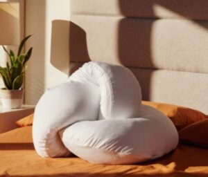 yana sleep body pillow review